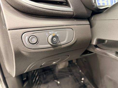 Used 2018 Buick Encore Preferred FWD image 15