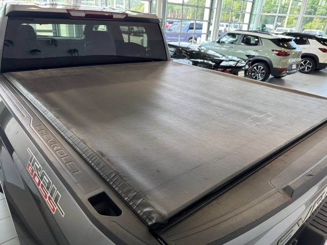 Used 2022 Chevrolet Silverado 1500 LT Trail Boss w/ Bed Protection Package AWD/4WD image 43