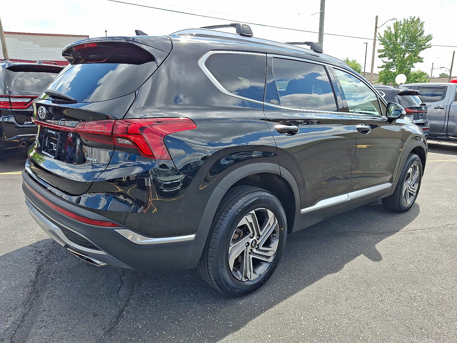 Used 2023 Hyundai Santa Fe SEL w/ Premium Package AWD/4WD image 5