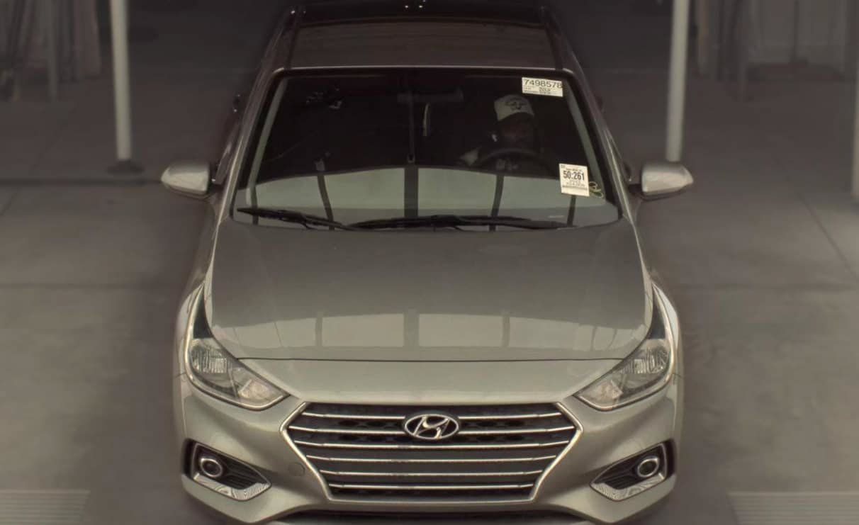 Used 2022 Hyundai Accent SEL FWD image 2