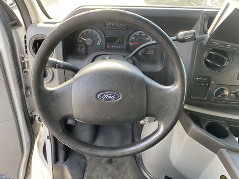 Used 2013 Ford E-150 and Econoline 150 w/ PWR Group image 11