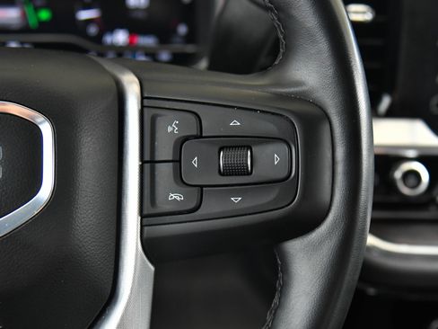 Used 2024 GMC Sierra 1500 SLT image 29