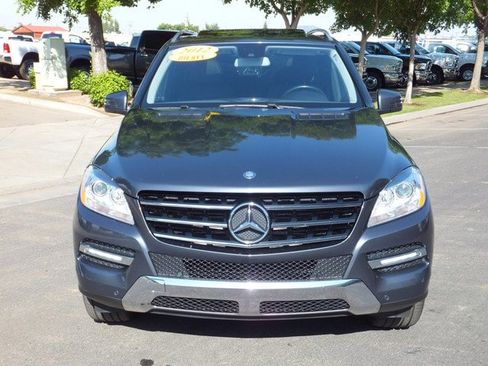 Used 2012 Mercedes-Benz ML 350 M-Class ML350 Bluetec AWD image 4