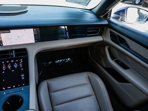 Used 2021 Porsche Taycan Base image 15