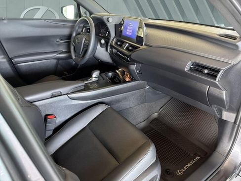 Certified 2026 Lexus UX 300h FWD w/ Accessory Package (2T) image 26
