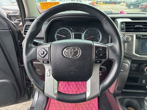 Used 2016 Toyota 4Runner SR5 image 20