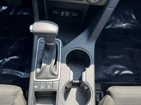 Used 2018 Kia Sportage LX AWD/4WD image 16