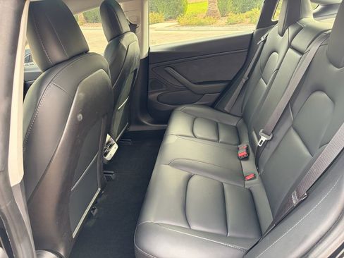 Used 2020 Tesla Model 3 Long Range image 10