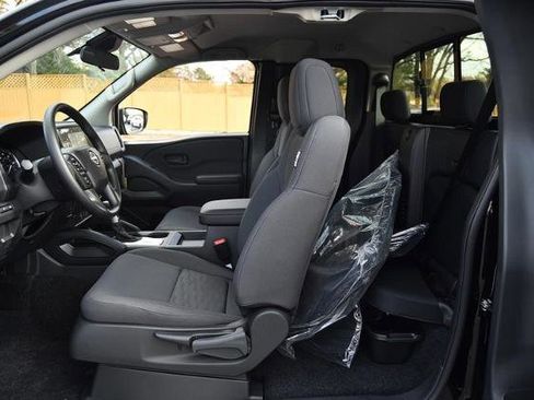 New 2026 Nissan Frontier S image 11