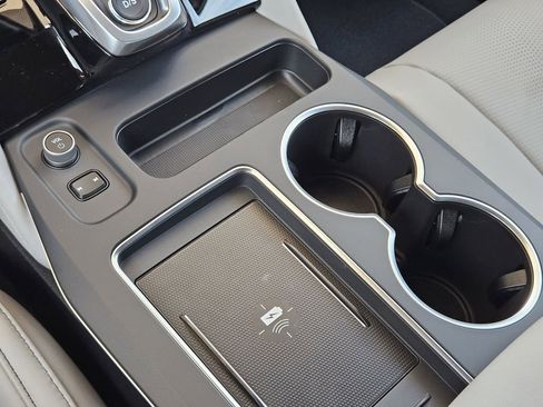 New 2026 Acura MDX w/ Technology Package AWD/4WD image 17