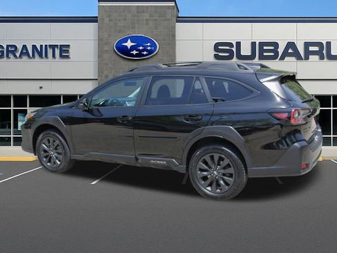 Used 2024 Subaru Outback Onyx Edition AWD/4WD image 8