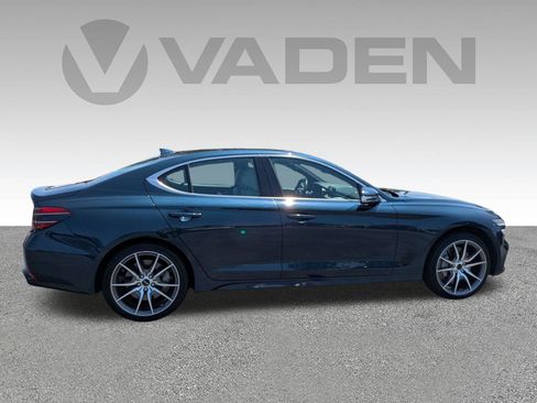 Used 2025 Genesis G70 2.5T AWD/4WD image 23