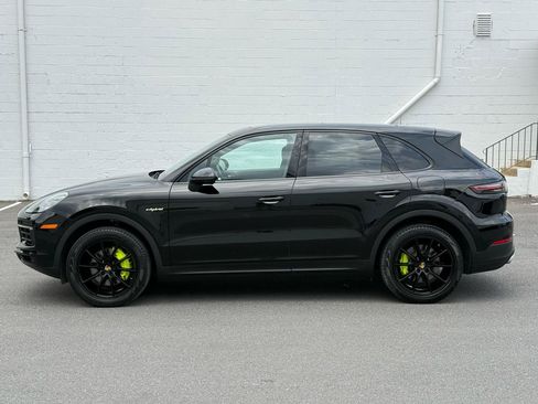 Used 2019 Porsche Cayenne E-Hybrid AWD/4WD image 5