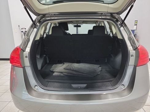 Used 2014 Nissan Rogue S w/ Convenience Package image 7