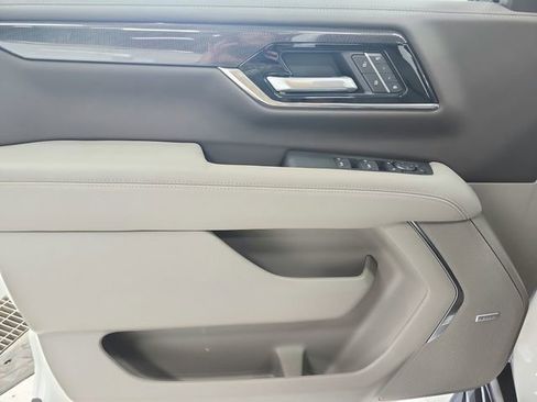 New 2026 GMC Yukon Elevation image 37