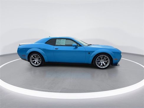 Used 2023 Dodge Challenger SRT Hellcat image 9