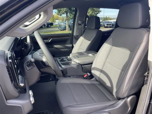 New 2026 GMC Sierra 1500 Elevation image 19