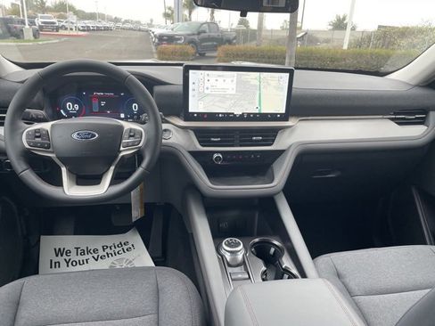 New 2026 Ford Explorer Active image 23