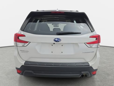 Used 2020 Subaru Forester Limited w/ Popular Package #3 image 6