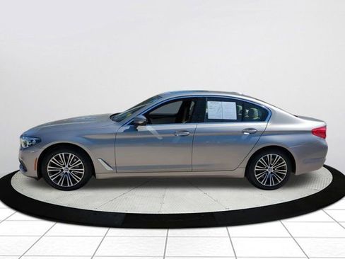 Used 2018 BMW 540i xDrive w/ Premium Package image 6