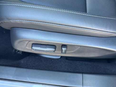 Certified 2026 Honda HR-V EX-L image 15