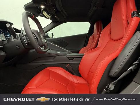 Used 2024 Chevrolet Corvette Stingray Coupe w/ 1LT RWD image 31