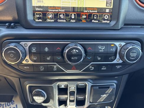 Used 2023 Jeep Gladiator Mojave w/ LED Lighting Group image 67