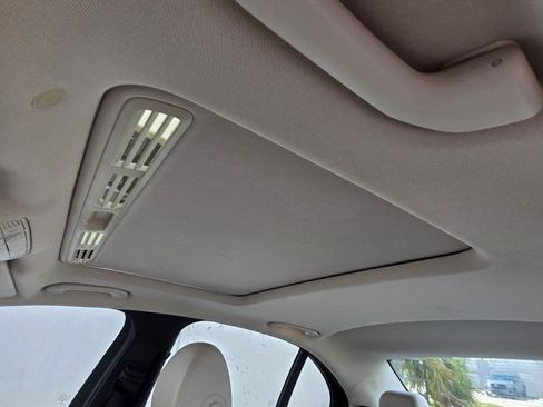 Used 2018 Mercedes-Benz E 300 w/ Premium 1 Package image 7