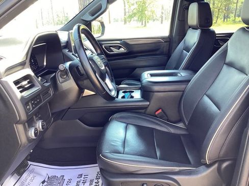 Used 2023 GMC Yukon SLT image 18