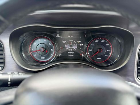 Used 2018 Dodge Charger SXT w/ Blacktop Package image 18