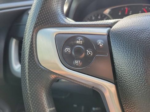 Used 2023 GMC Terrain SLE w/ Driver Convenience Package FWD image 18