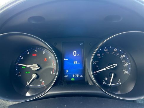 Used 2018 Toyota C-HR XLE image 16