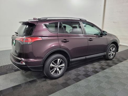Used 2018 Toyota RAV4 XLE w/ Plus Extra Value Package AWD/4WD image 10