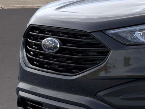 New 2024 Ford Edge SE w/ Black Appearance Package image 18