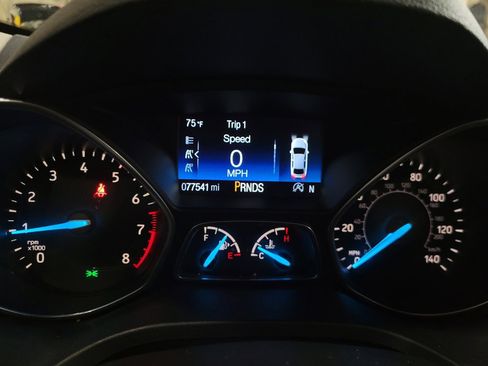 Used 2019 Ford Escape SEL FWD image 23