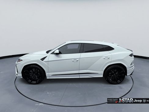 Used 2022 Lamborghini Urus AWD/4WD image 7
