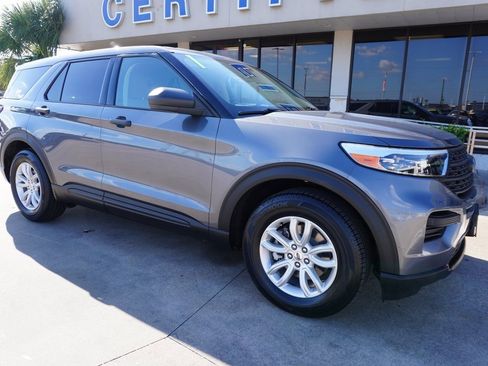 Certified 2021 Ford Explorer 2WD image 1