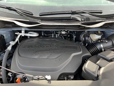 New 2026 Honda Odyssey Elite image 8