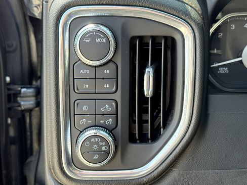 Used 2022 GMC Sierra 1500 AT4 w/ AT4 Preferred Package AWD/4WD image 33