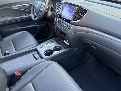 Used 2023 Honda Ridgeline RTL-E image 33
