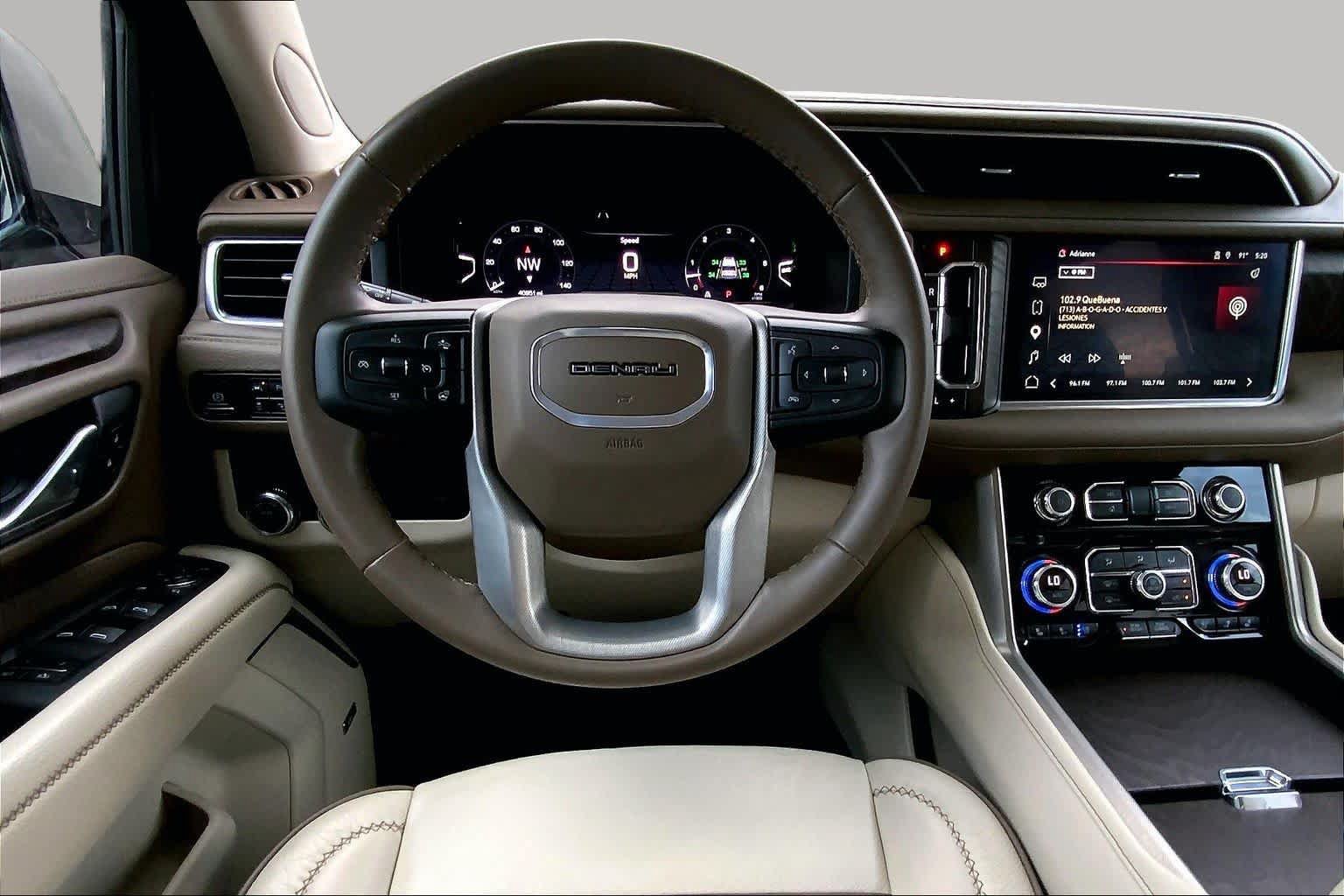 Used 2024 GMC Yukon Denali RWD image 6