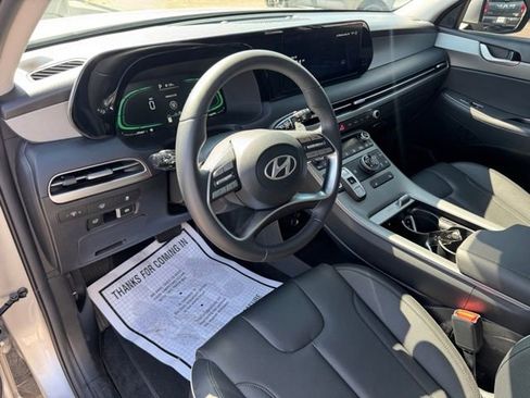 Used 2025 Hyundai Palisade SEL AWD/4WD image 12