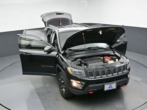 Used 2020 Jeep Compass Trailhawk image 42