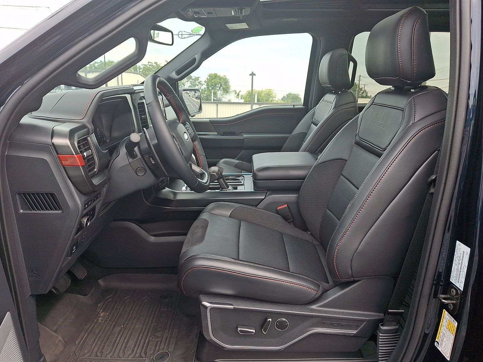 Used 2024 Ford F150 Raptor AWD/4WD image 14