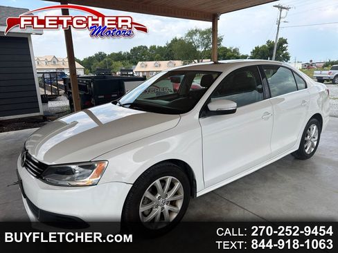 Used 2013 Volkswagen Jetta SE FWD image 1