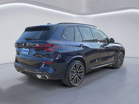 Used 2025 BMW X5 sDrive40i w/ M Sport Package image 4