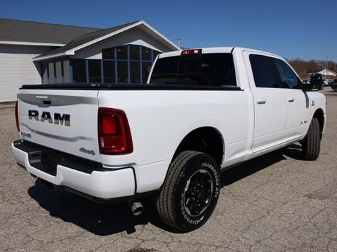 Used 2026 RAM 2500 Laramie AWD/4WD image 44