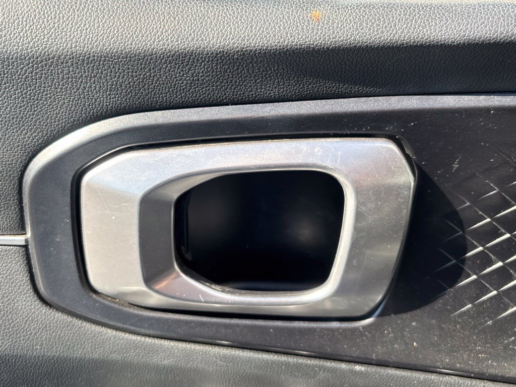 Used 2022 Kia Sorento S FWD image 9