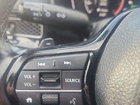 Used 2024 Honda Civic Sport image 21