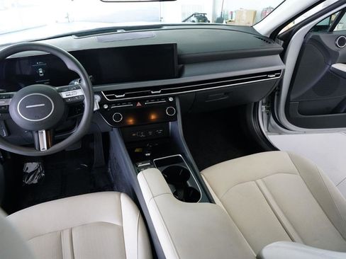 Used 2025 Hyundai Sonata SEL image 21